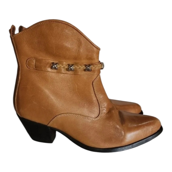 Dingo Tan Leather Ankle Cowboy Boots 6.5B Western Star Concho Detail - Picture 1 of 6